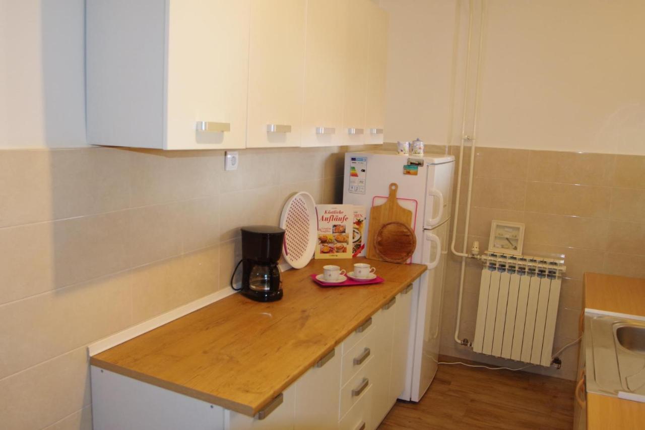Apartment Suzi Valdebek Pula Extérieur photo